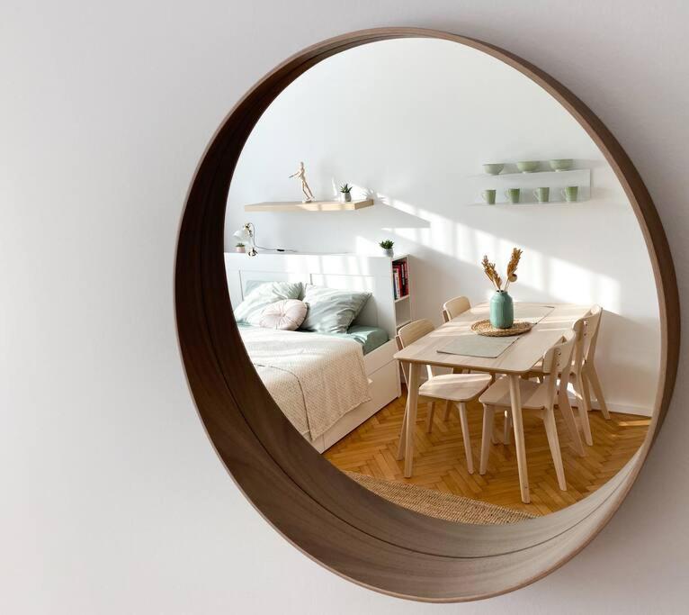 Cute Studio In Old Town Bratislava Exterior foto